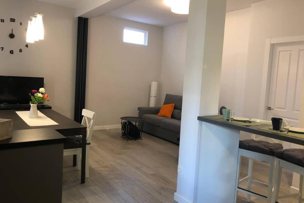Piso Exterior Centro De Leon Apartment Ngoại thất bức ảnh